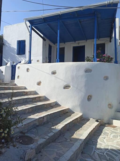 Δίκλινο Δωμάτιο Δονούσα Με Εξαιρετικό Μπαλκόνι Extérieur photo